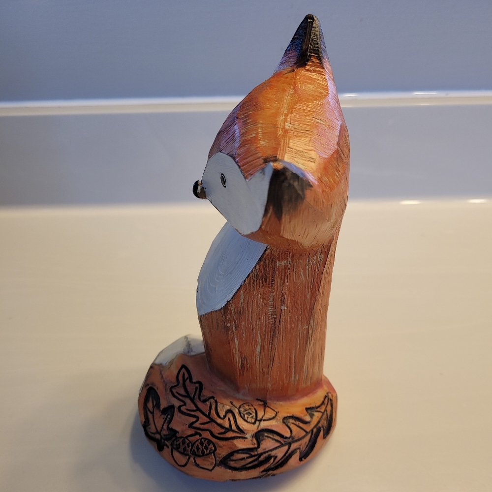 Fox Figurine Rustic Wood-look Resin With Woodsy Etchings On Tail - Picture 5 of 16
